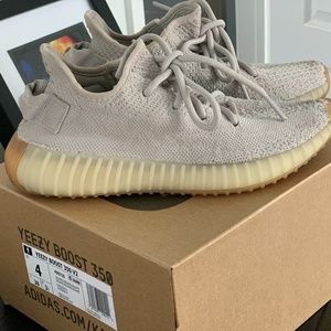 Yeezy Boost 350 V2 SESAME